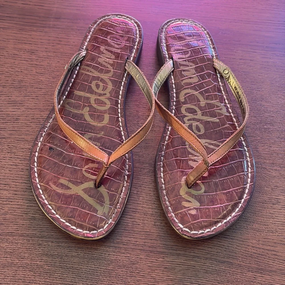 Sam Edelman - Gracie Croc-Embossed Sandals - Picture 5 of 7